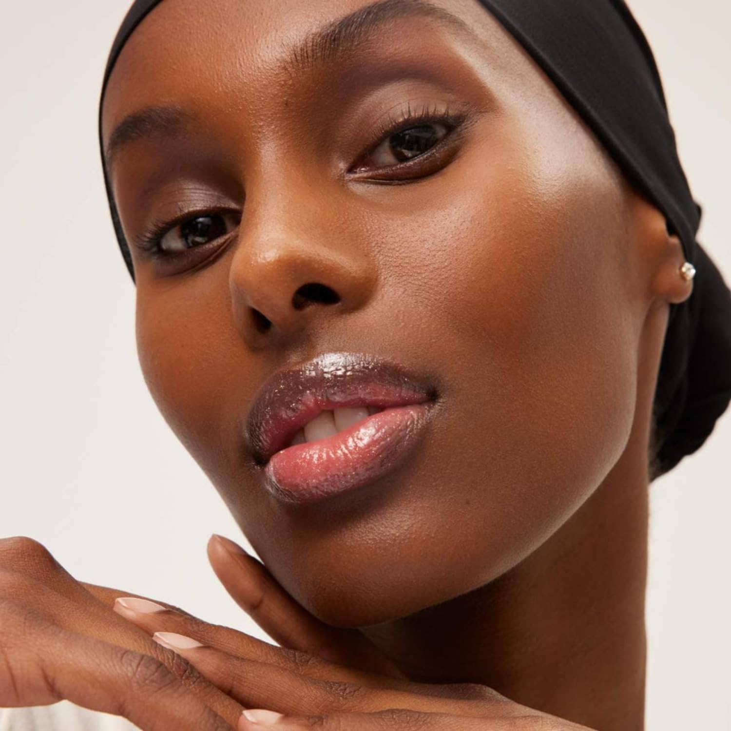 Summer Fridays Tinted Lip Butter Balm – Sheer-Tinted Conditioning Vegan Lip Balm