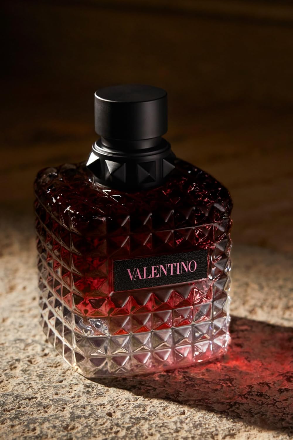 Valentino Donna Born In Roma Intense Eau de Parfum – Luxurious Floral & Woody Wo