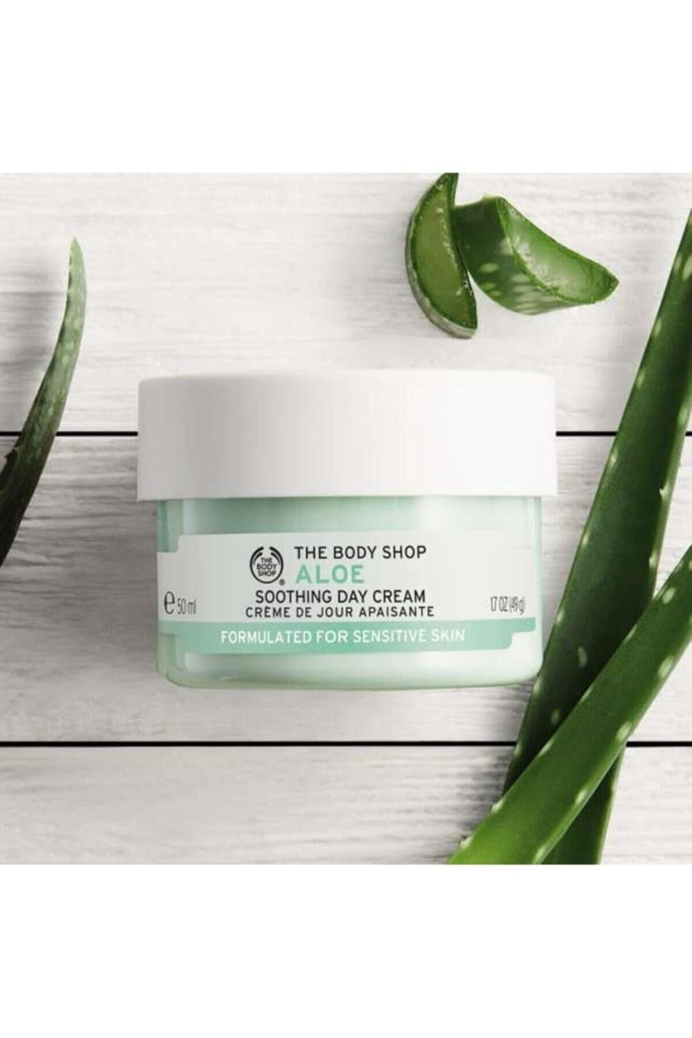 The Body Shop Aloe Soothing Day Cream – Vegan Moisturizer for Sensitive Skin, 1.