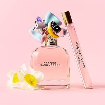 Marc Jacobs Perfect Eau de Parfum for Women – Floral Perfume with Rhubarb & Daffodil – Long-Lasting Signature Fragrance