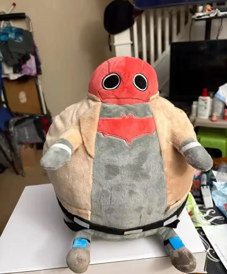 Cute Jason Todd Plush Toy – Red Hood Inspired Stuffed Doll | Holiday Gift & Fan Collectible (30×25×25cm)